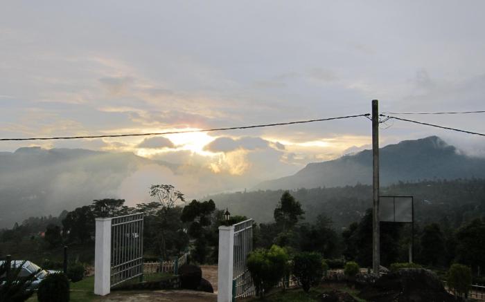 The View at Glenloch - Home Stay