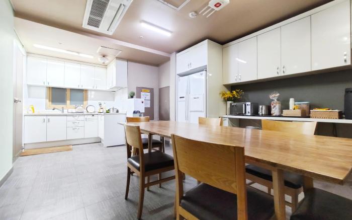 Young Residence Hotel Myeongdong