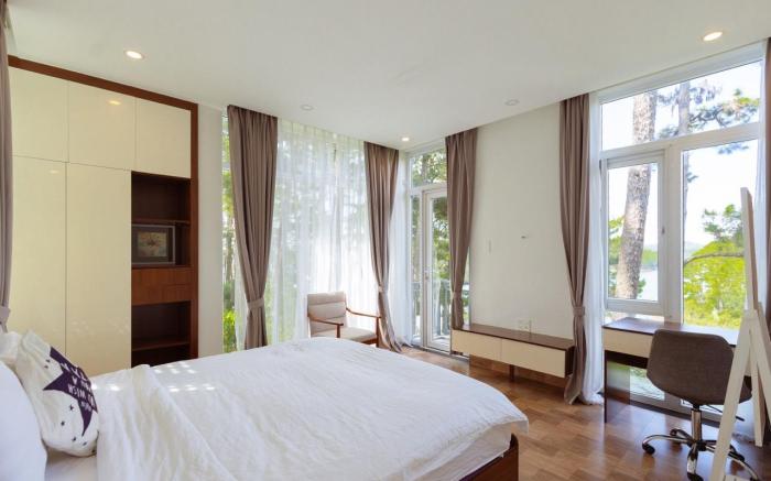 Lan Anh village  -5 bedroom viewing Tuyenlam lake