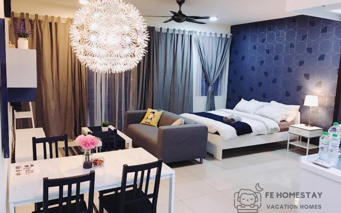Netflix WiFi Cozy Homestay Trefoil Setia Alam Shah Alam