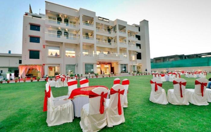 Genx Cresent Lucknow
