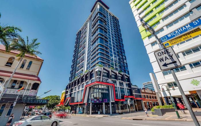 Kooii Apartments