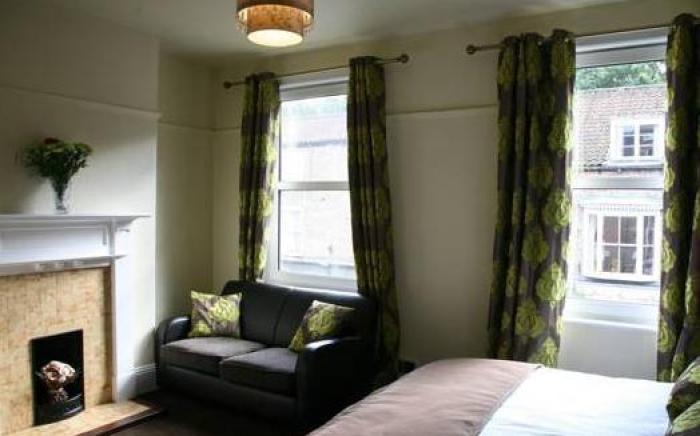 Gillygate Guest House