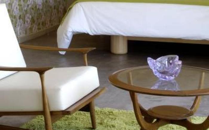 Home Hotel