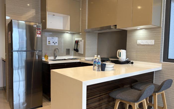 R&F 1bedroom City & Sea View Cozy Apartment