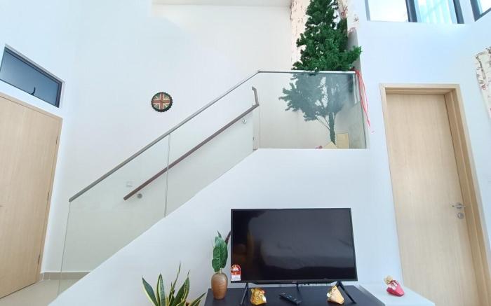 Duplex Shopping Mall/Monorail/Balcony/Rooftop Pool