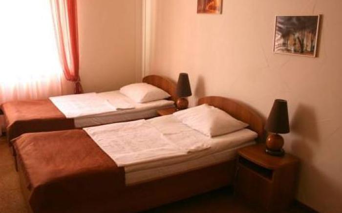 UNGVARSKIY Thermal Hotel