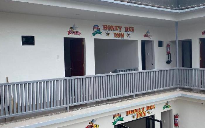 Honeybee INN - good for 2 person 