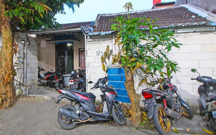SPOT ON 92610 Barokah Kostel Syariah