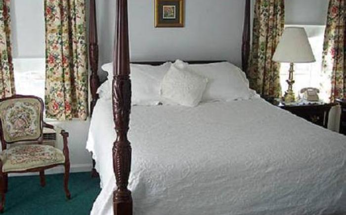 Taber Inn