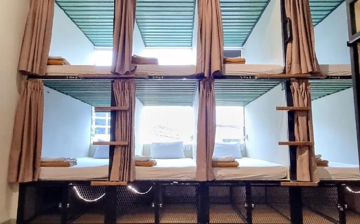 PINX'S HOSTEL