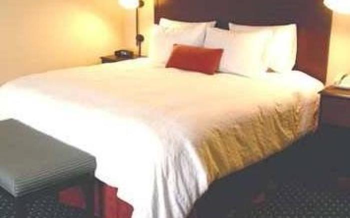 Hampton Inn & Suites by Hilton Fargo Medical Center