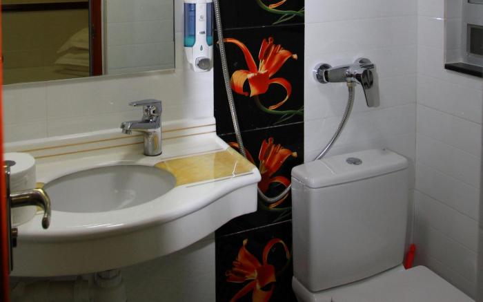 Hang Ho Hostel