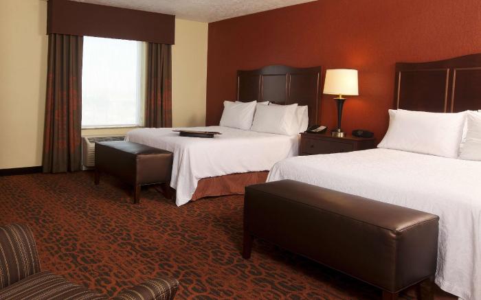 Hampton Inn & Suites by Hilton Fargo Medical Center