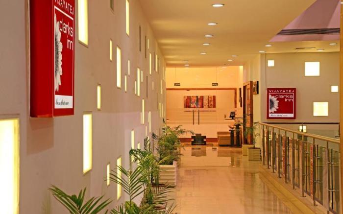 VijayaTej Clarks Inn Patna