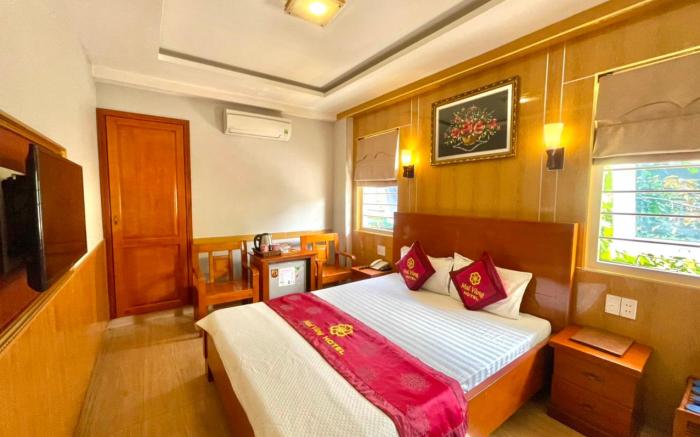 Khách sạn Mai Vàng Bình Tân