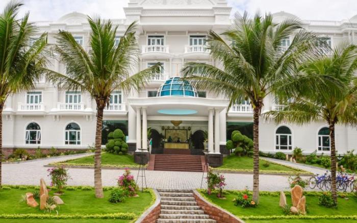 The Sailing Bay Beach Resort