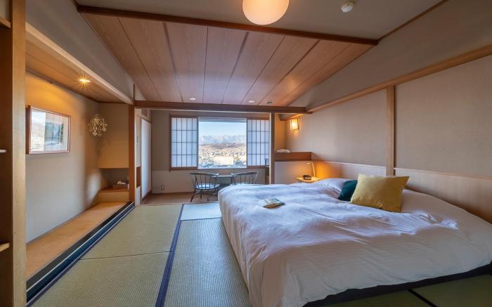 onsen hotel OMOTO