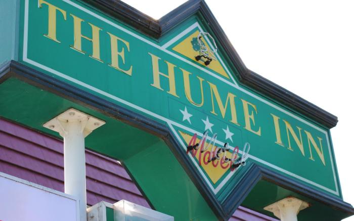 Hume Inn Motel