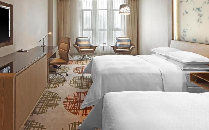 Four Points by Sheraton Luohe