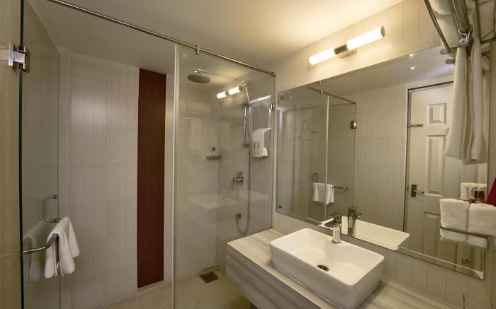 Noah Sky Suites