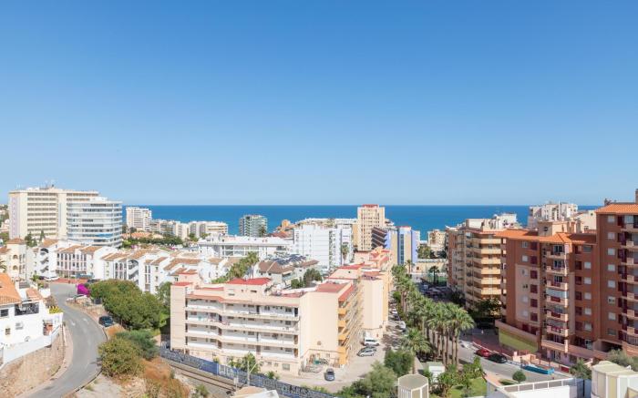 YUCAS VISTAMAR - Beautiful penthouse with sea views, shared pool and free WIFI