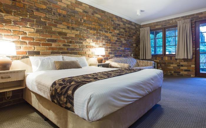 Montville Mountain Inn Resort