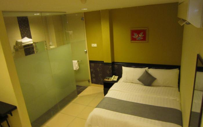 Twin Hotel
