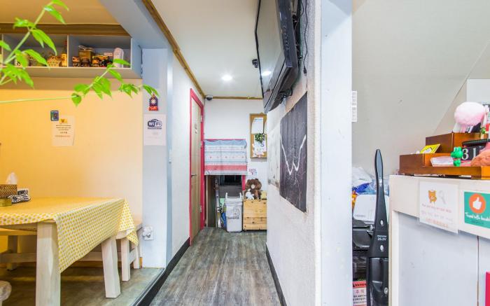 Naru Hostel