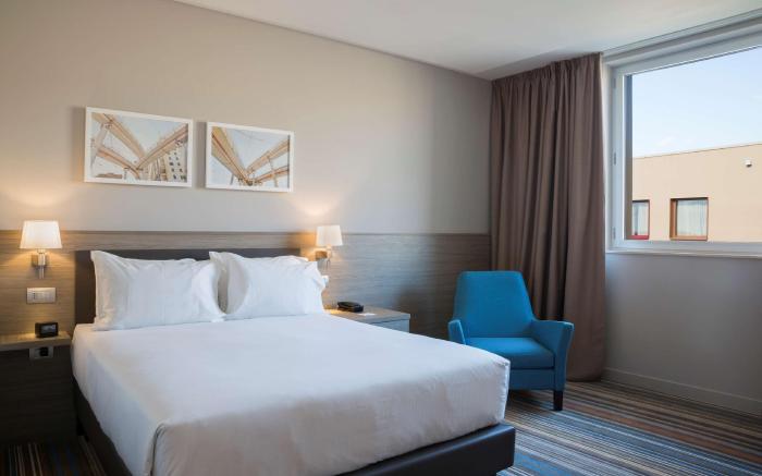 Hampton by Hilton Rome East