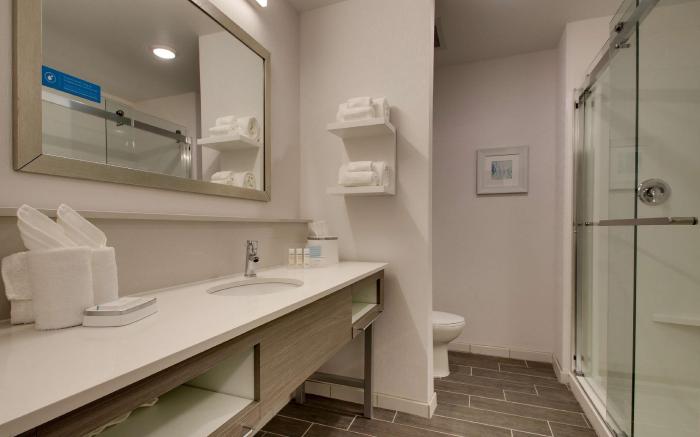Hampton Inn & Suites Knightdale Raleigh
