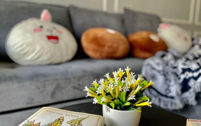 Opposite Bukit Jalil Stadium / Axiata Arena 9 pax