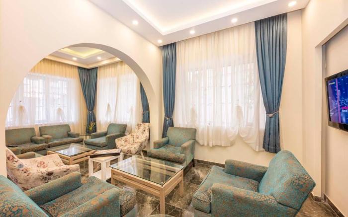 LEGEND TULIP HOTEL
