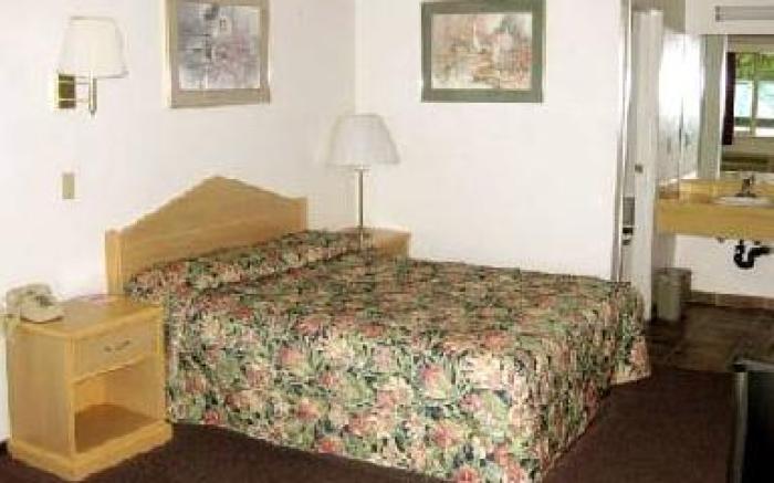 Sunrise Inn