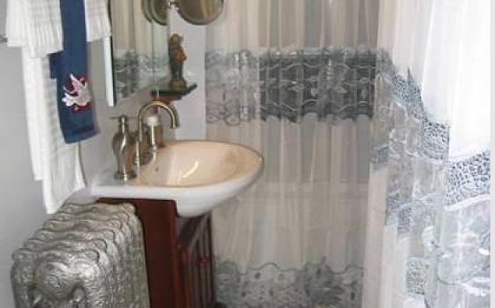 The Bella Ella Bed and Breakfast