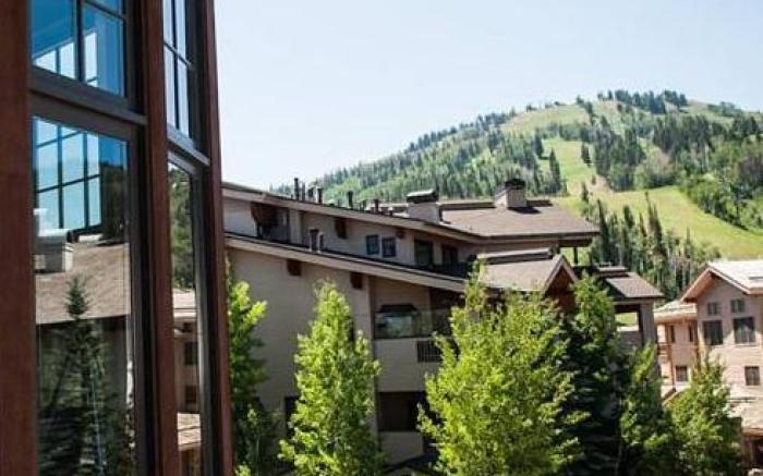 The Chateaux Deer Valley