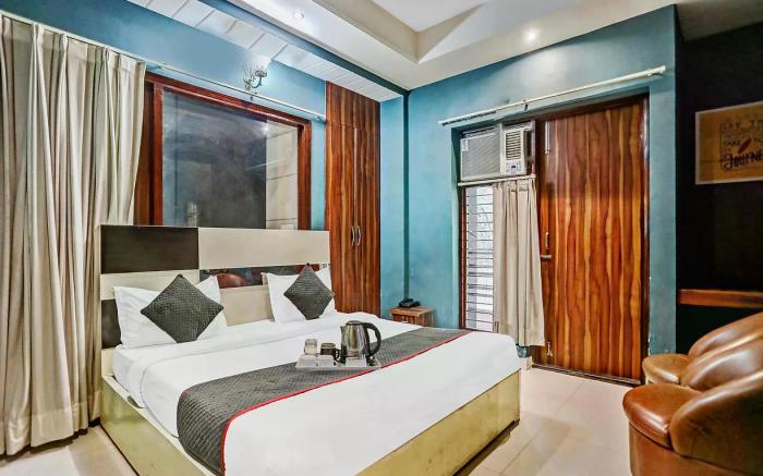 Hotel Church House - Rohini Sector 15