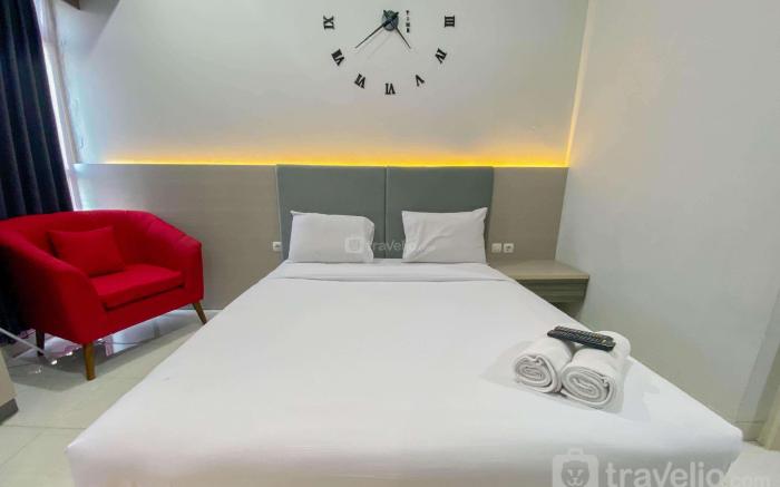 Comfort 1BR at Amartha View By Travelio