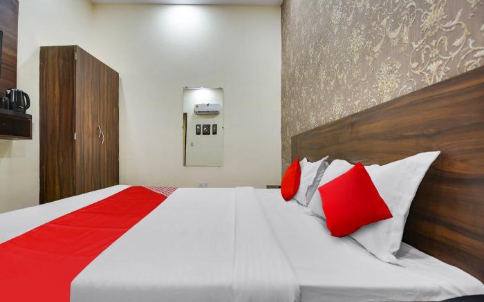 Hotel O Shiva Residency