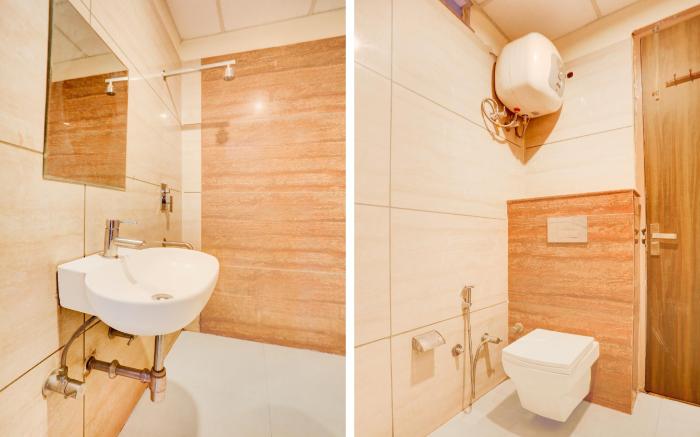 Super Townhouse Subhash Chowk Near Medanta Hospital Formerly L B Residency