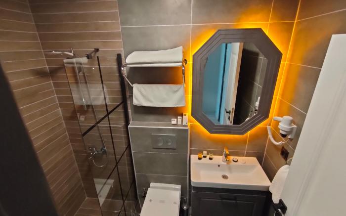 LOFT AİRPORT HOTEL