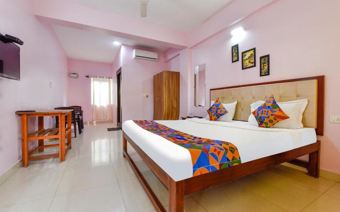 FabHotel Morjim Paradise