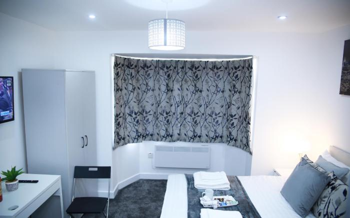 South Harrow Apartment