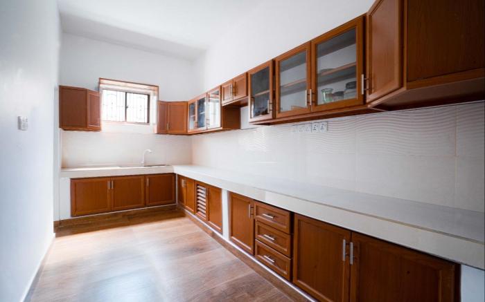 Sri Construction Circuit Bungalow