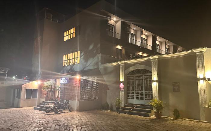 Hotel Unnati
