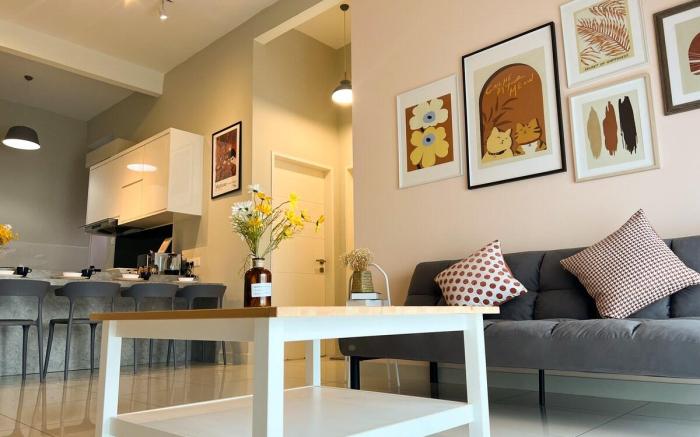 Cozy Huge Balcony Apartment Skypod Puchong