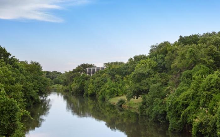 The Ruby Hotel & Bar