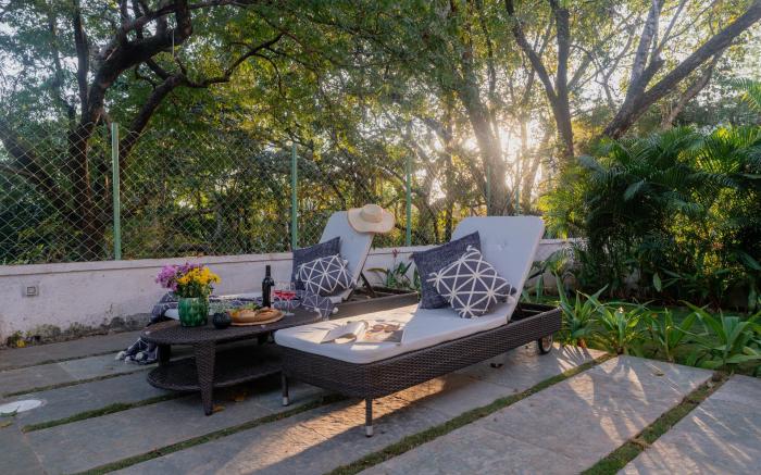 LohonoStays Colina - Villa D
