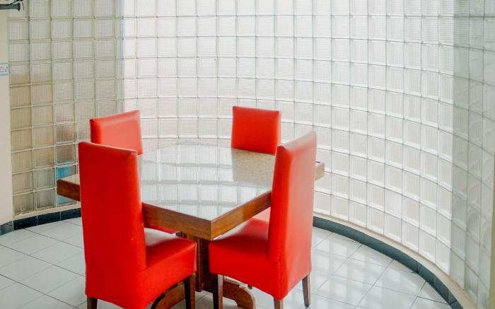 My Cafe Hotel near UGM Yogyakarta Mitra RedDoorz