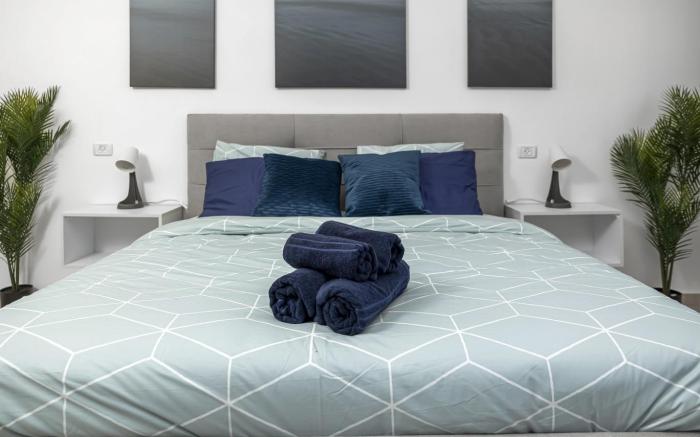 IB Properties Suites
